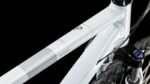 Cube Nature Pro frostwhite´n´grey – Bild 7
